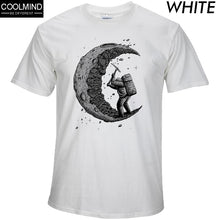 Load image into Gallery viewer, Cotton Digging The Moon Print T-shirt