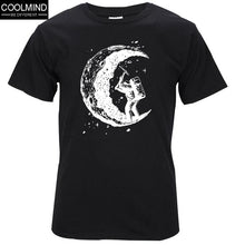 Load image into Gallery viewer, Cotton Digging The Moon Print T-shirt