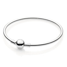 Load image into Gallery viewer, Mickey Pendant Charm Bracelet