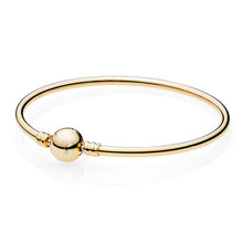 Load image into Gallery viewer, Mickey Pendant Charm Bracelet