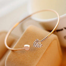 Load image into Gallery viewer, Mesh Keeper Bracelet